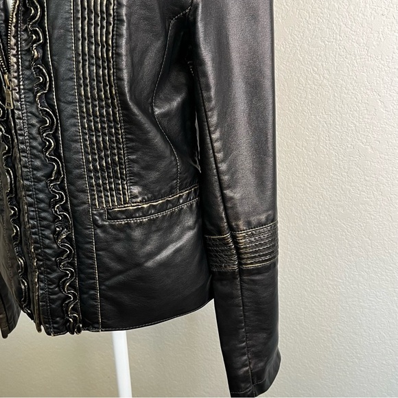 Big Chill Vintage Faux Black Leather With Bronze Distressed Jacket Size Medium - Picture 8 of 15